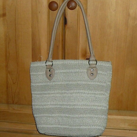 Large Woven Cream Purse Slouch Tote Bag with Matching Wristlet Faux Leather Trim - Picture 2 of 6